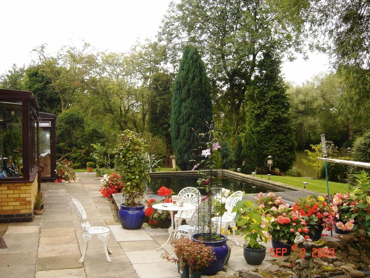 The Willows Bed & Breakfast ヨーク エクステリア 写真
